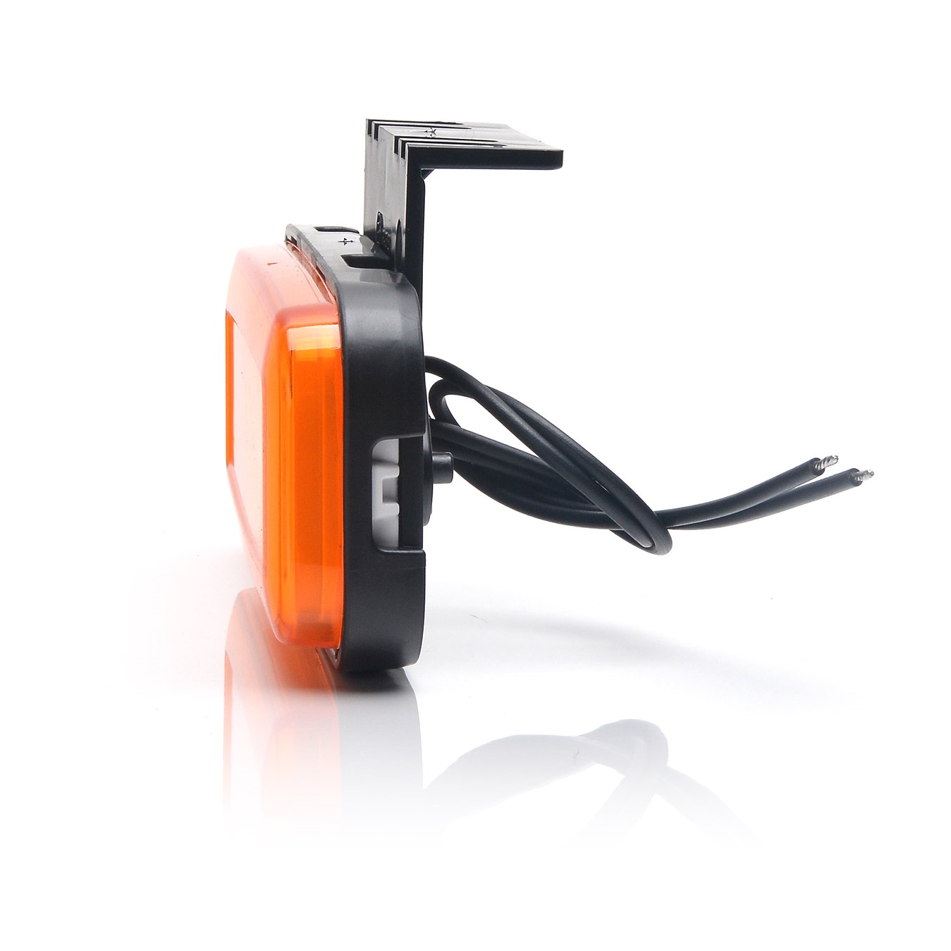 Фонарь габаритный боковой LED оранжевый 1402ADR