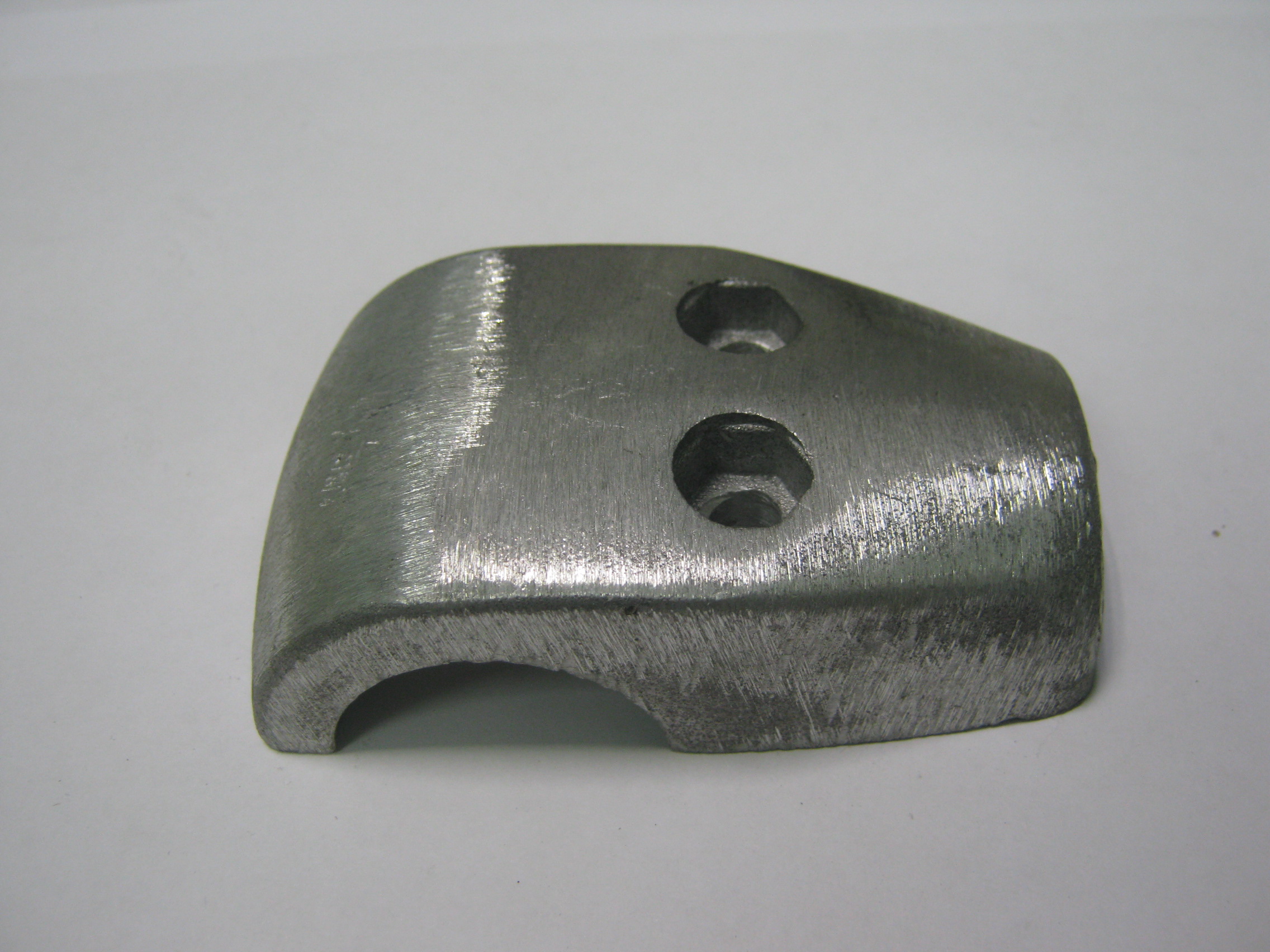 Накладка поручня 2 отв. не окрашенная ЛиАЗ-5256 5256-8202157-11