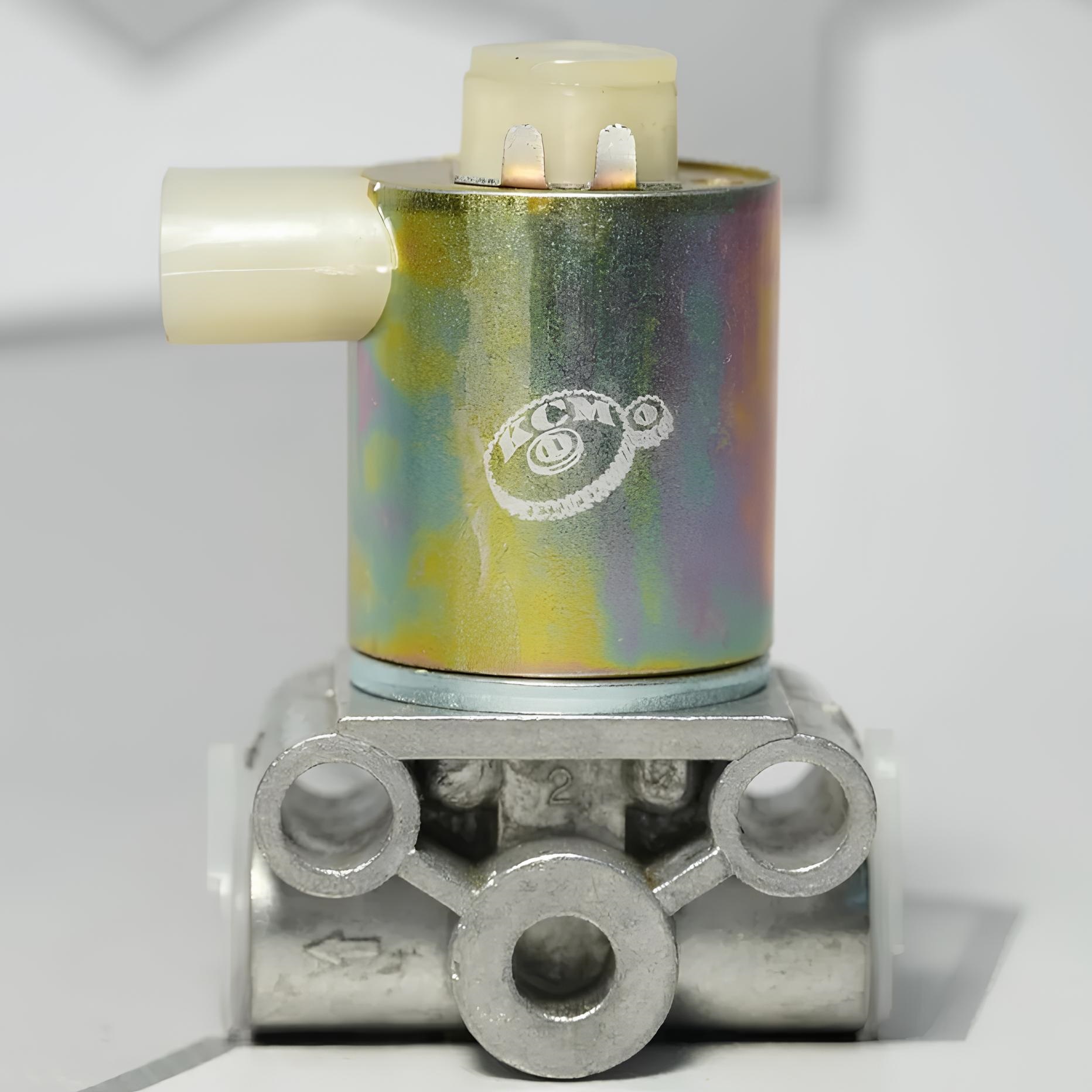 Клапан электромагнитный 24V (4 выхода) в сборе КАМАЗ КЭМ-10