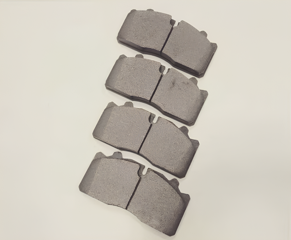 Колодка дискового тормоза передняя к-т 4шт.BAW-1044/1065 YF3501ADO4040